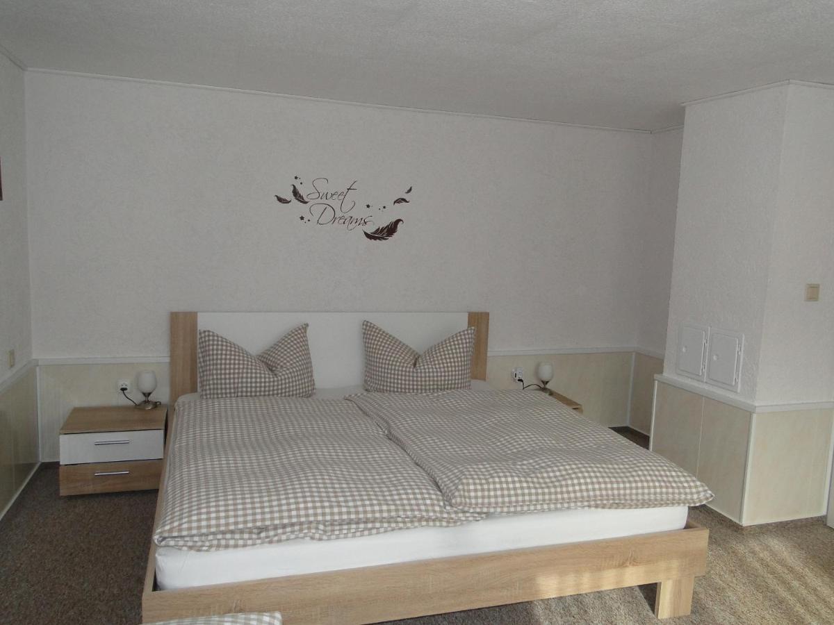 Haus Angermann Apartment Struppen ภายนอก รูปภาพ